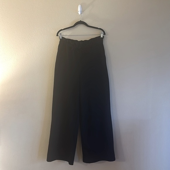 Express Paperbag Pants Black Womens Size Medium Pull On Style Wide Leg - Picture 3 of 13